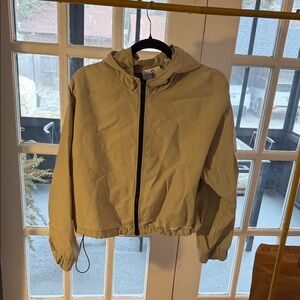 Stylish Women's Utility Jacket in Light Tan